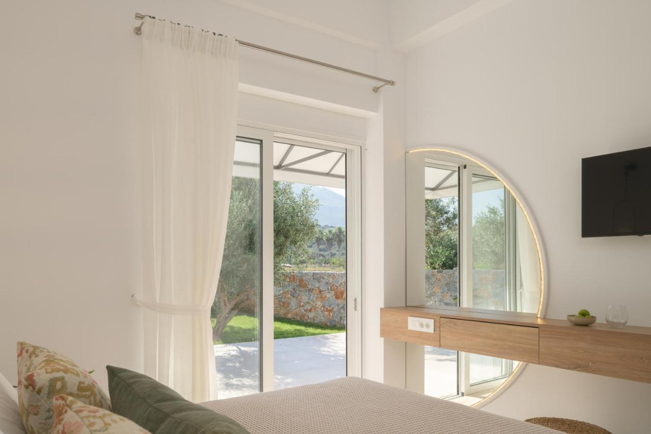 Pelagias Villa Lefka With Heated Pool Mathés Extérieur photo