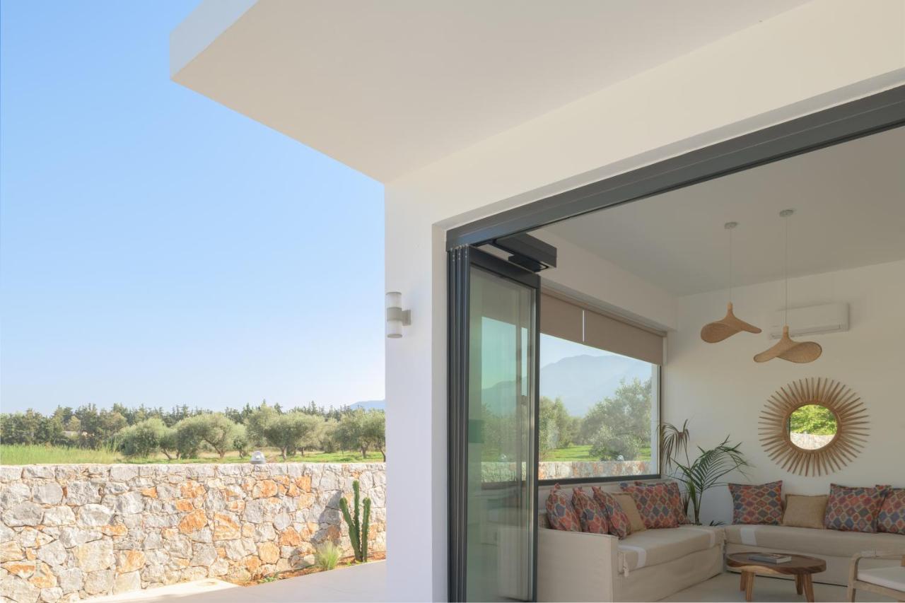 Pelagias Villa Lefka With Heated Pool Mathés Extérieur photo